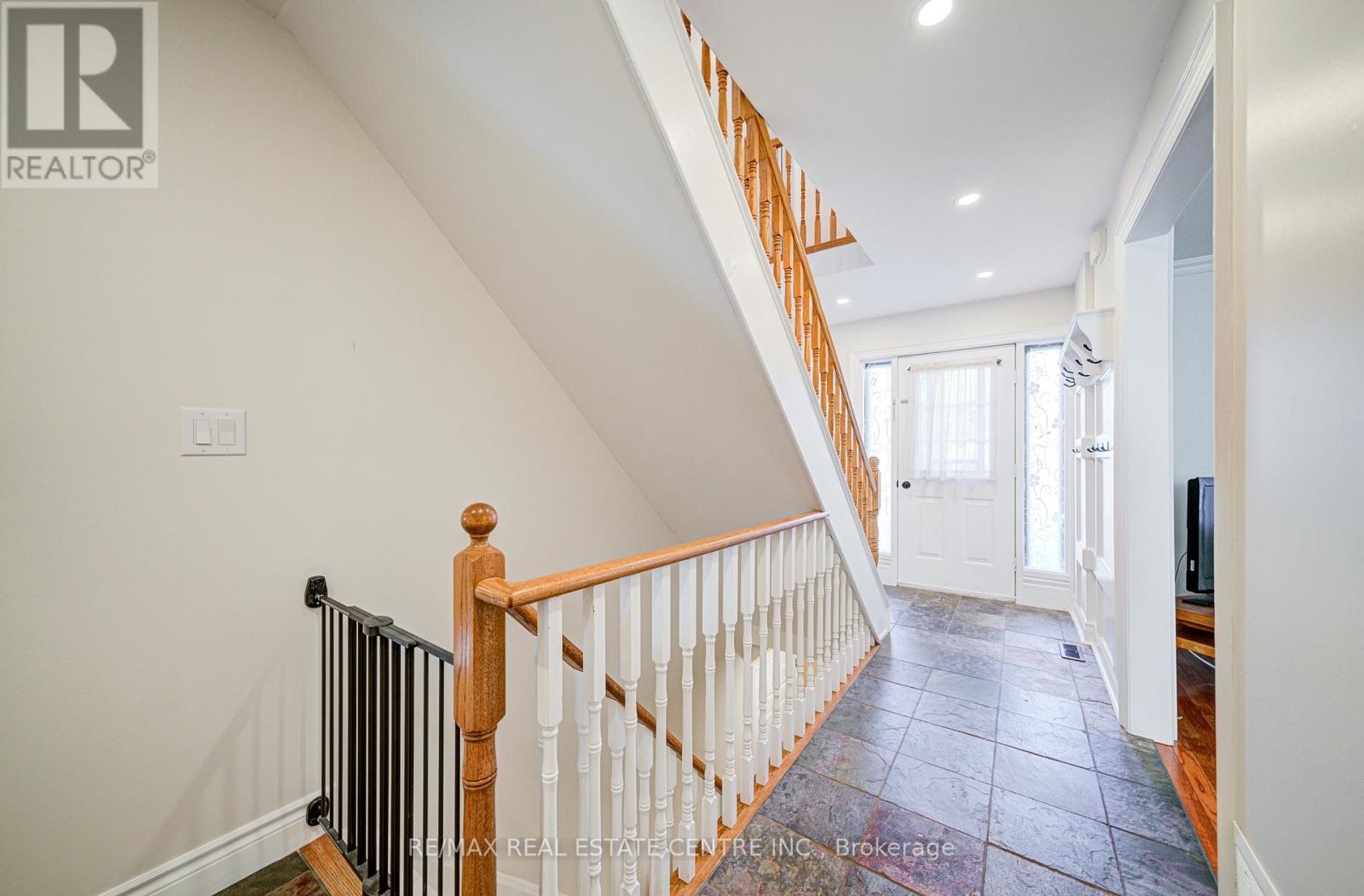 32 Agnes Street, Caledon, Ontario  L7K 0C6 - Photo 39 - W12433422