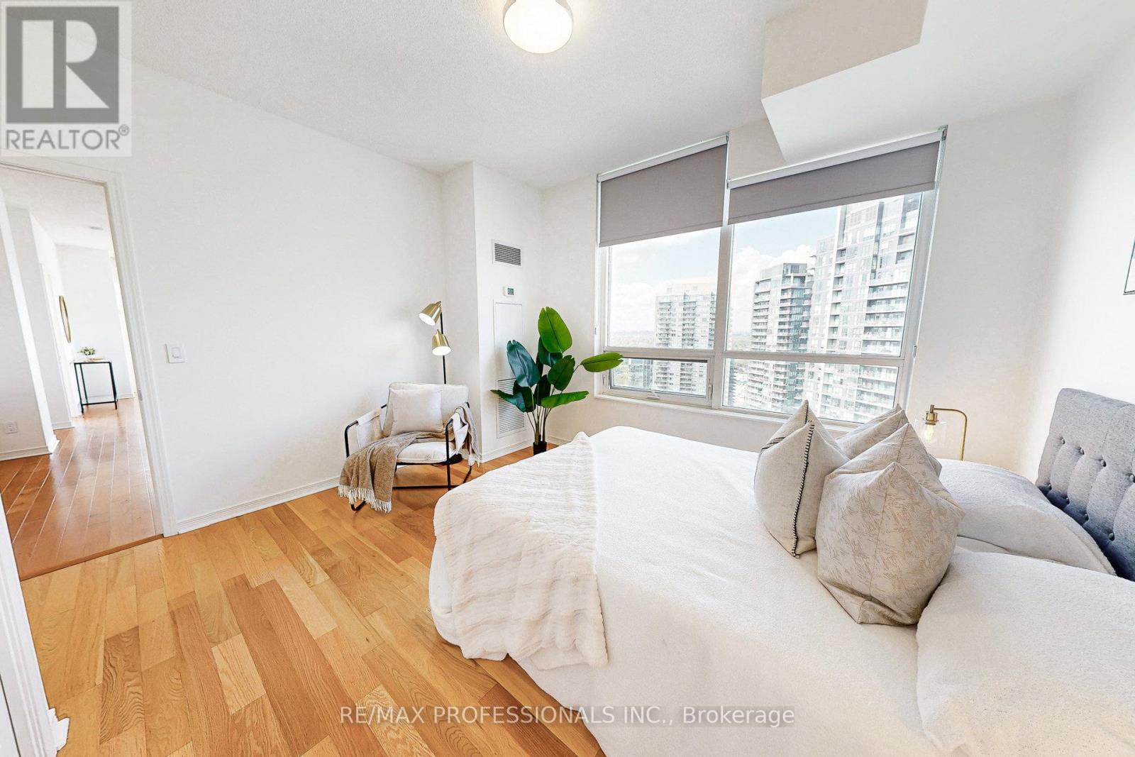 4203 - 2230 Lake Shore Boulevard W, Toronto, Ontario  M8V 0B2 - Photo 24 - W12433433