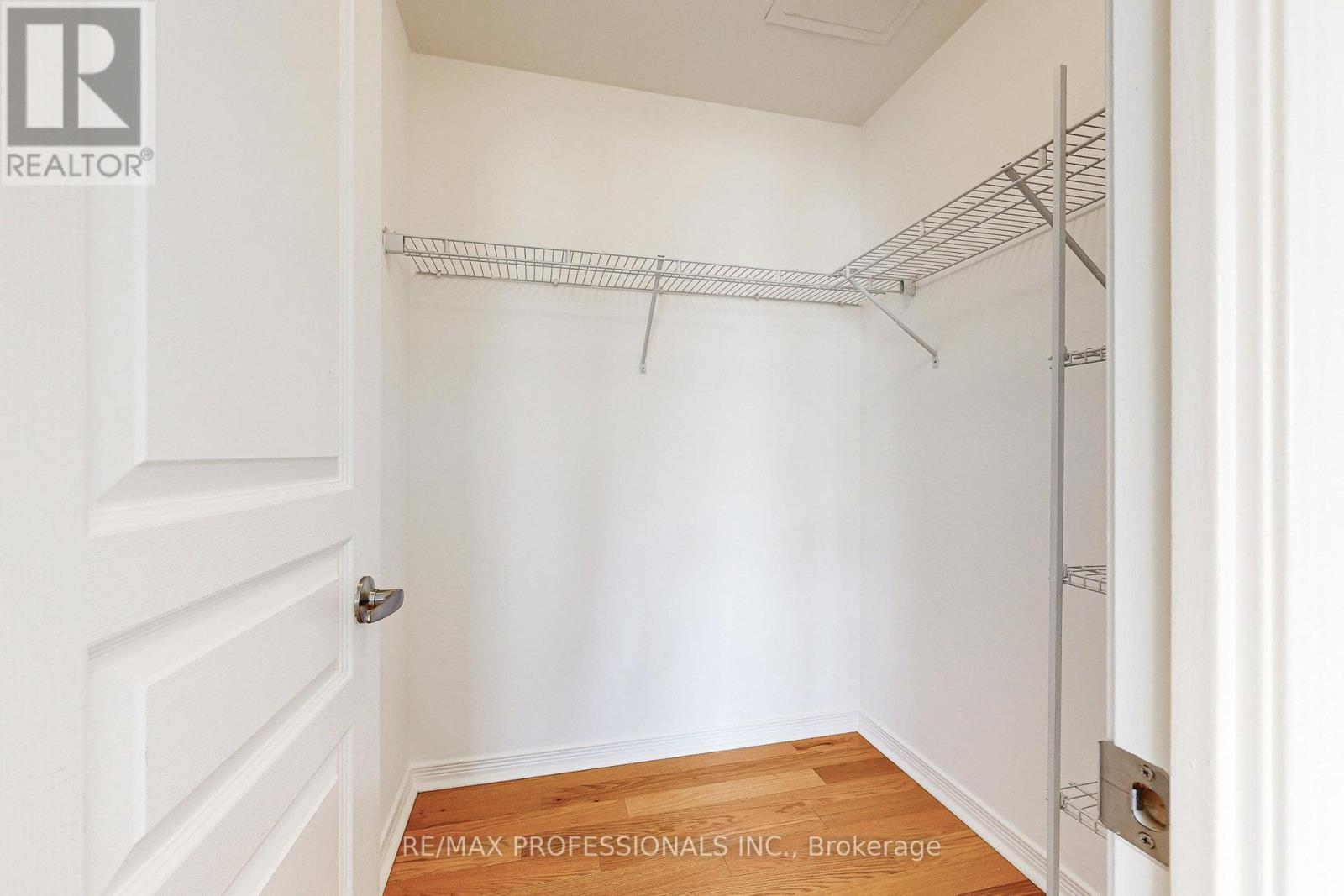 4203 - 2230 Lake Shore Boulevard W, Toronto, Ontario  M8V 0B2 - Photo 27 - W12433433