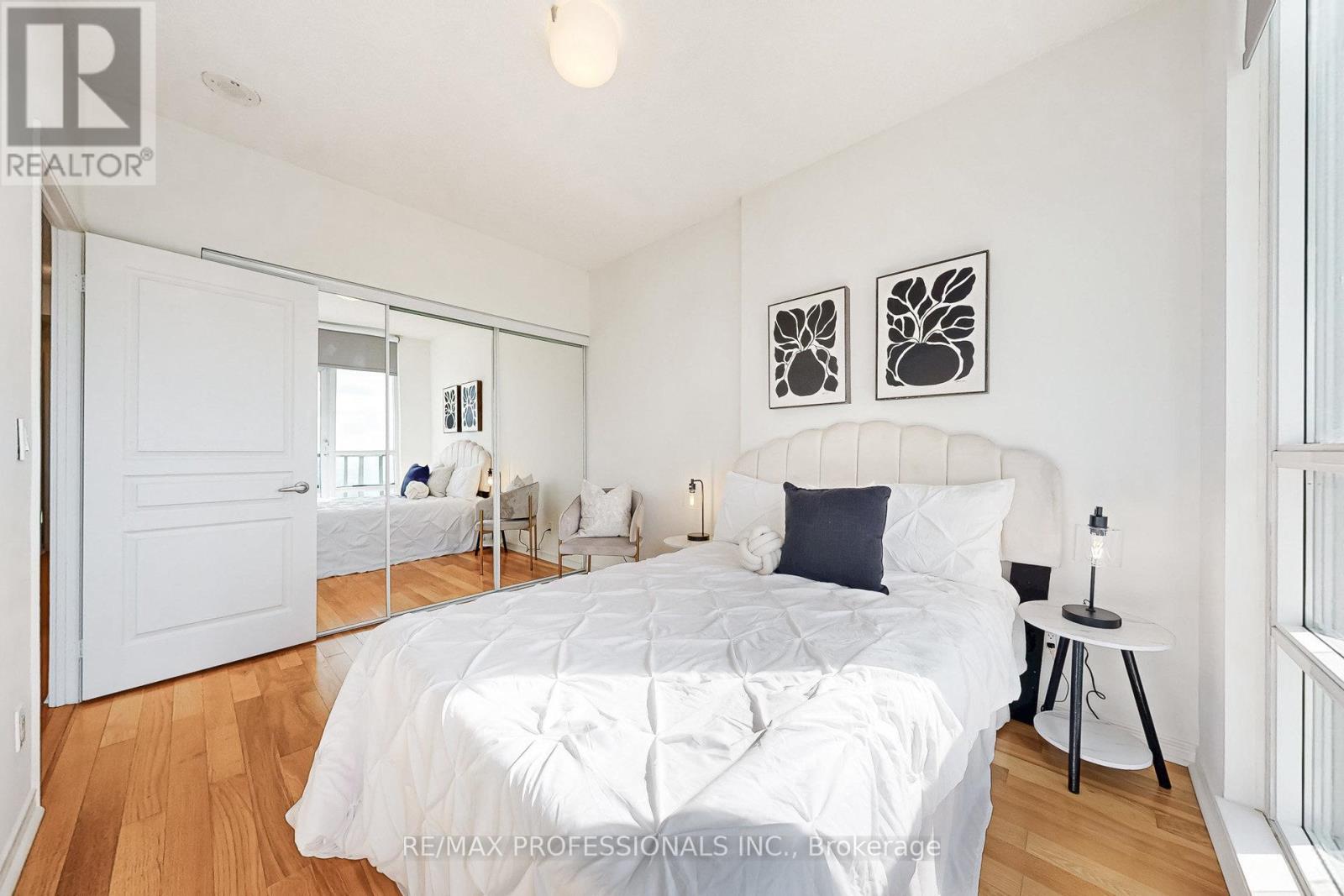 4203 - 2230 Lake Shore Boulevard W, Toronto, Ontario  M8V 0B2 - Photo 29 - W12433433