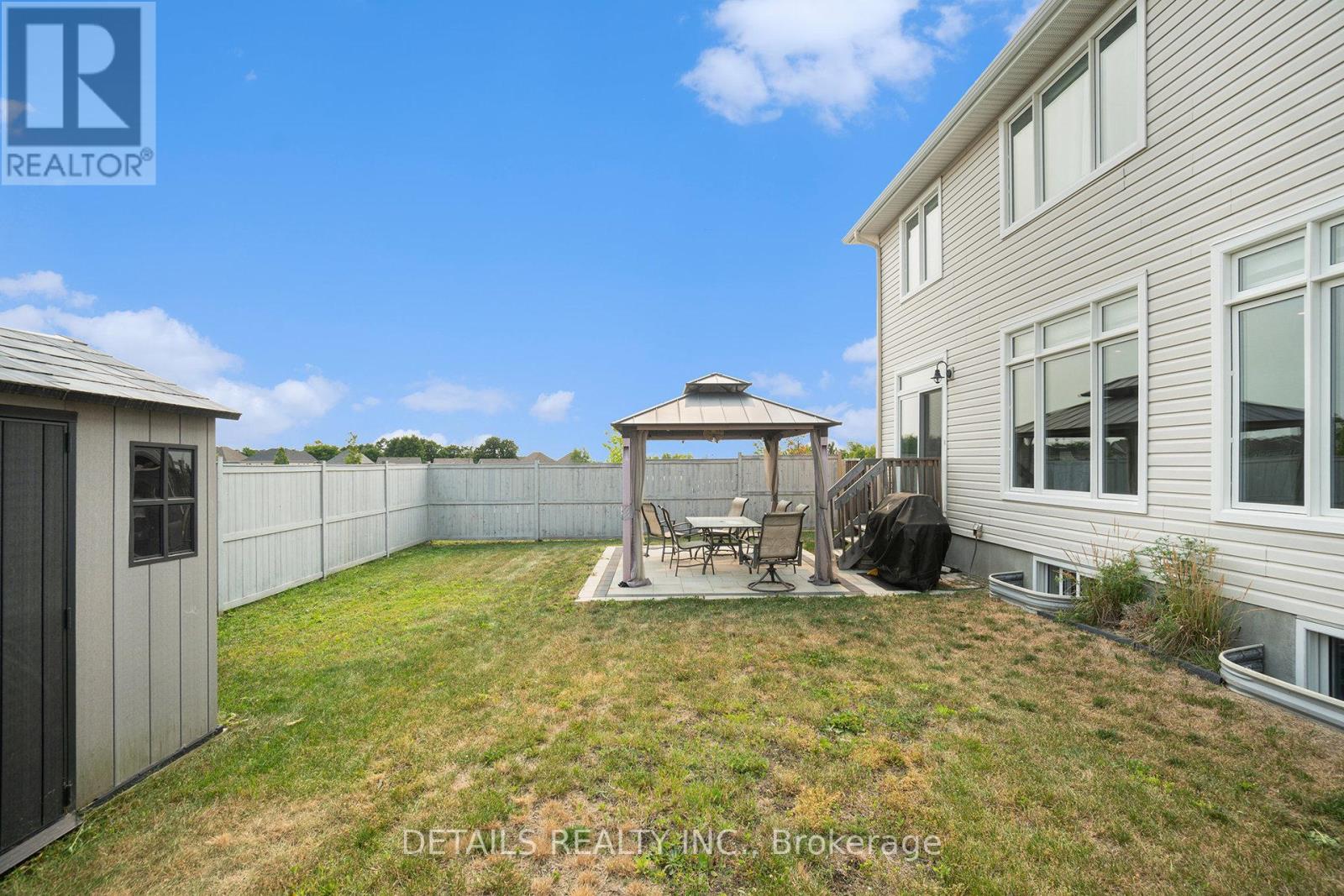 480 Famille Laporte Avenue S, Ottawa, Ontario  K4A 1J6 - Photo 32 - X12433465
