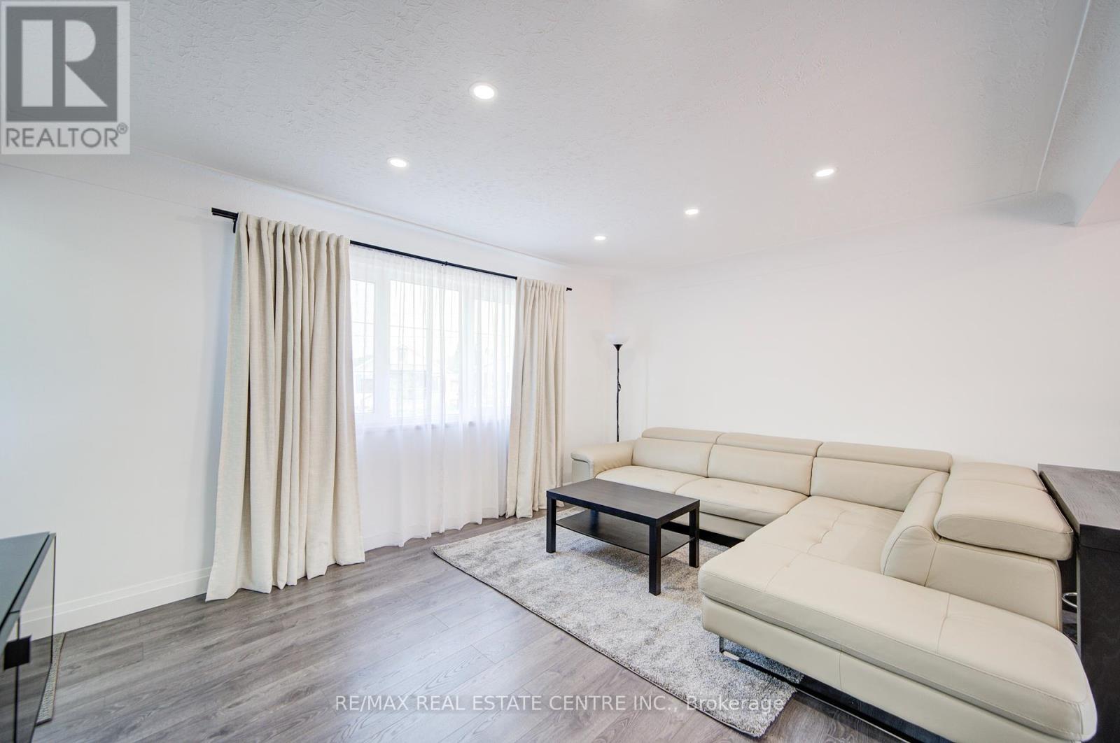 272 Grantham Avenue, St. Catharines, Ontario  L2M 4Z9 - Photo 11 - X12433421