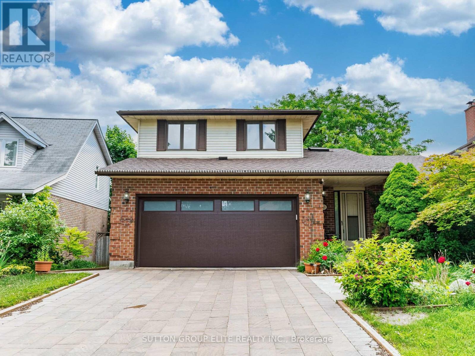 349 Ironwood Road, Guelph, Ontario  N1G 3P2 - Photo 1 - X12433428