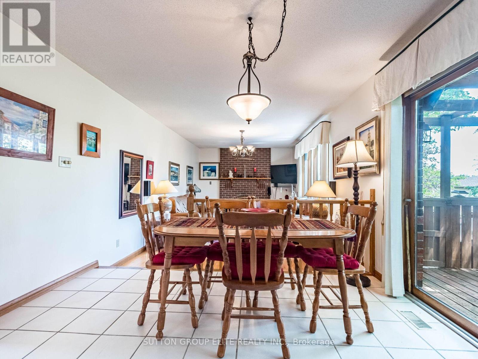 349 Ironwood Road, Guelph, Ontario  N1G 3P2 - Photo 13 - X12433428