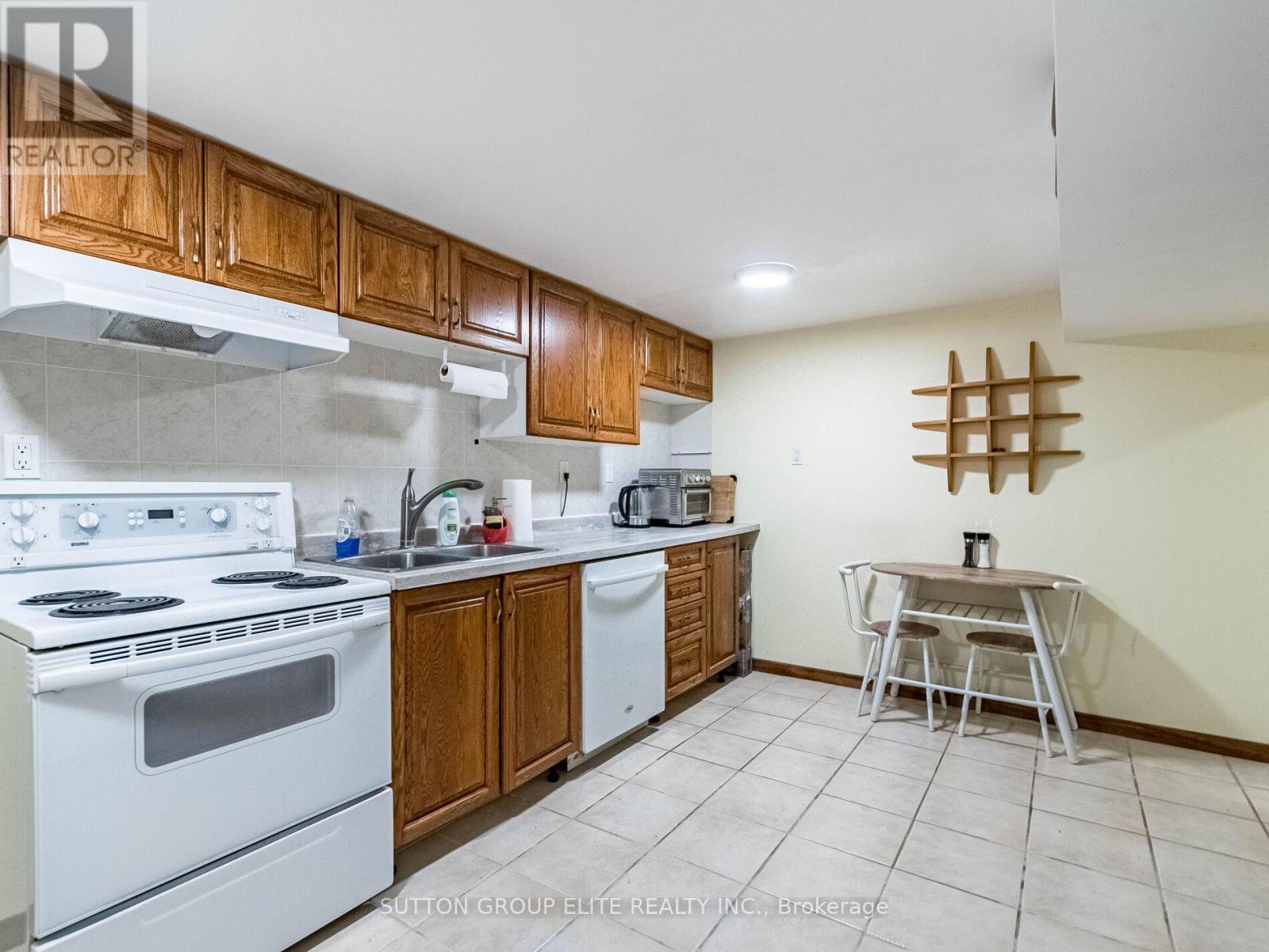 349 Ironwood Road, Guelph, Ontario  N1G 3P2 - Photo 31 - X12433428