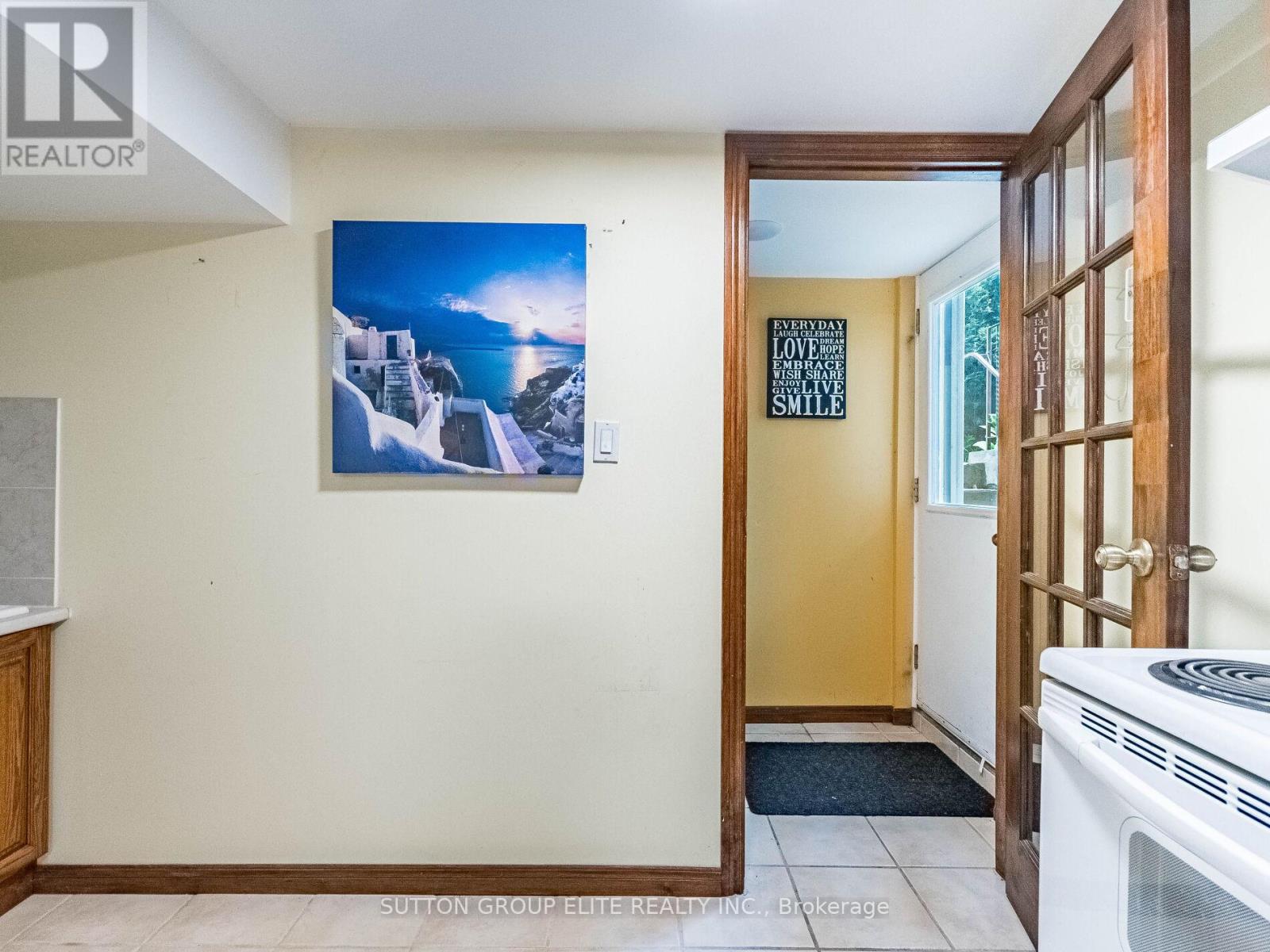349 Ironwood Road, Guelph, Ontario  N1G 3P2 - Photo 33 - X12433428