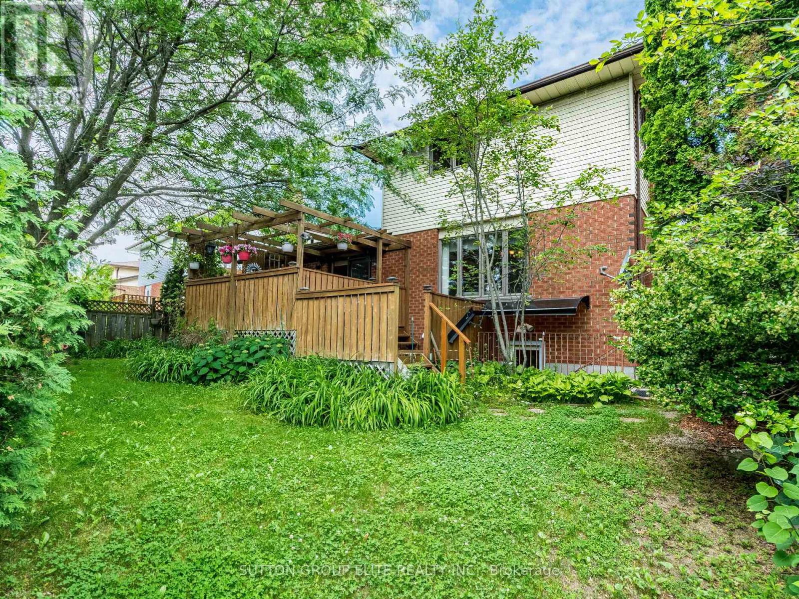 349 Ironwood Road, Guelph, Ontario  N1G 3P2 - Photo 35 - X12433428