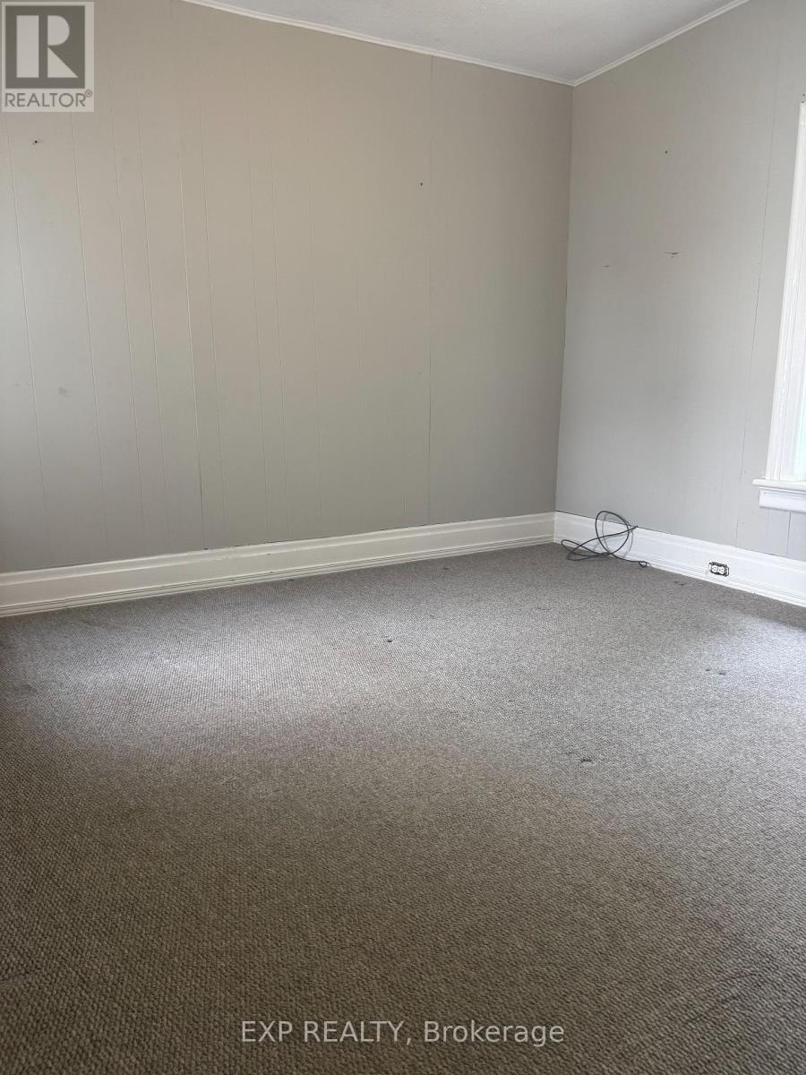 36 Mill Street, Kawartha Lakes, Ontario  K9V 2L4 - Photo 5 - X12433464