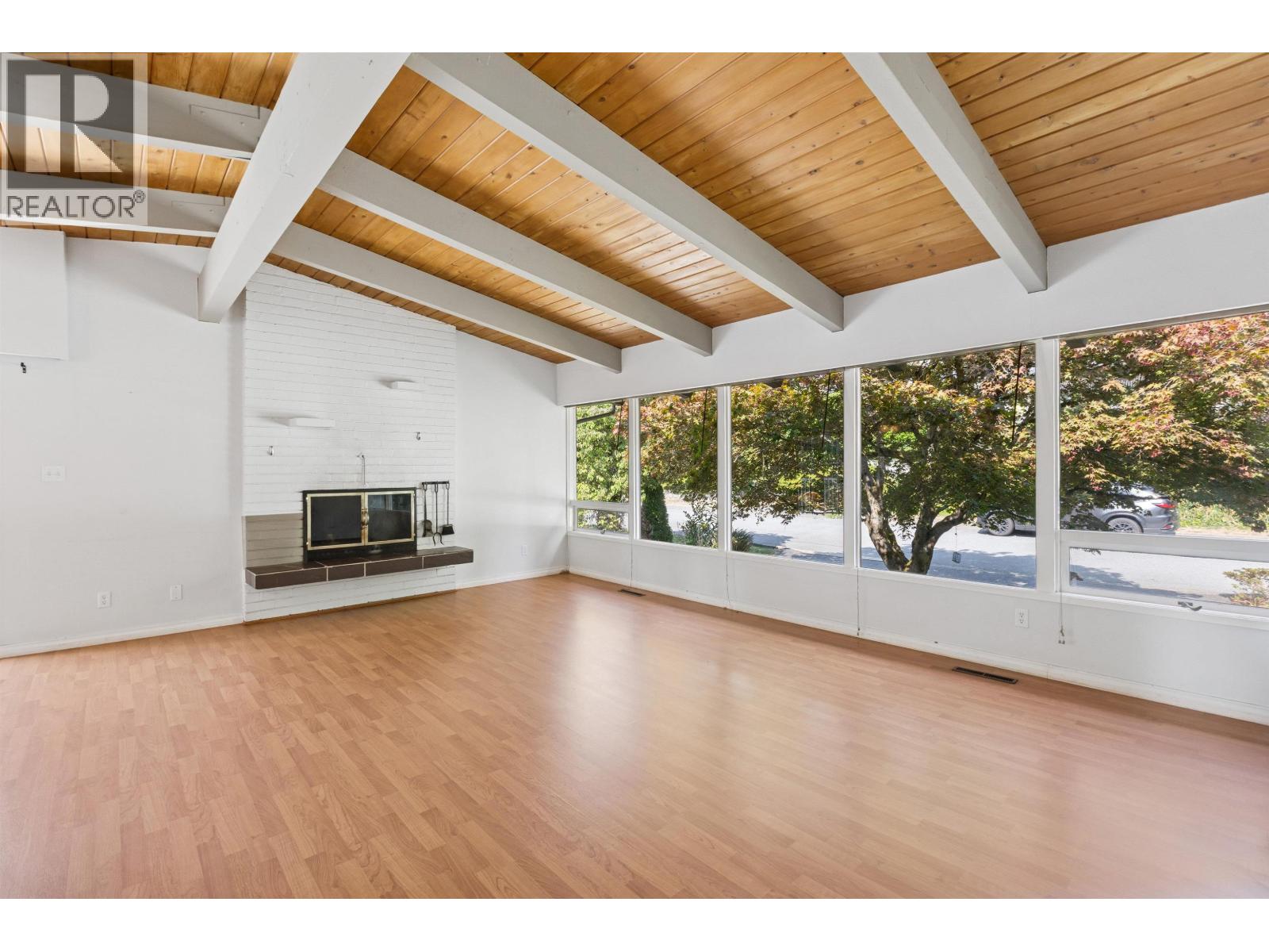 1023 Arlington Crescent, North Vancouver, British Columbia  V7R 1K8 - Photo 5 - R3053514