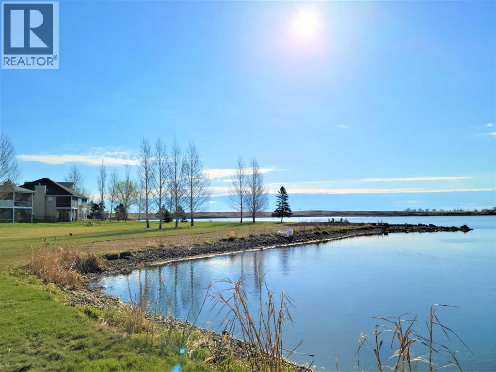 3 Kingfisher Estates, Lake Newell Resort, Alberta  T1R 0X5 - Photo 2 - A2192047