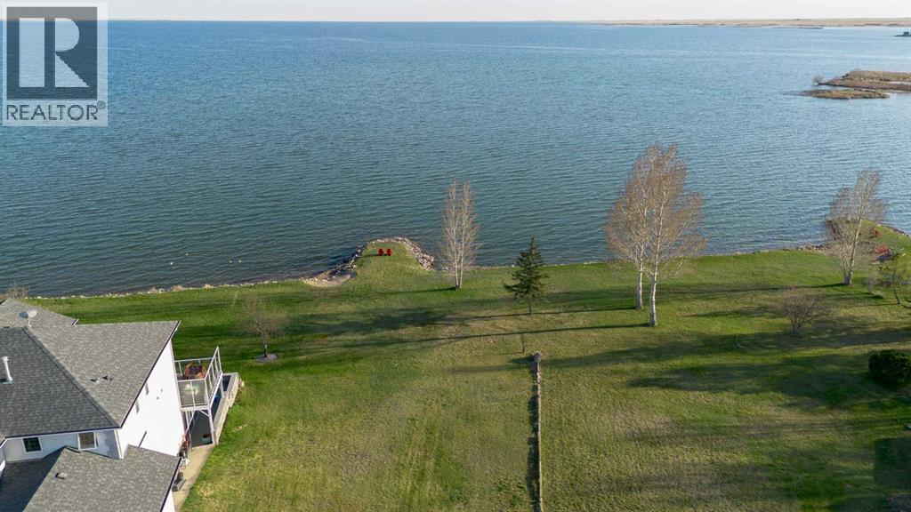 20 White Pelican Way, Lake Newell Resort, Alberta  T1R 0X5 - Photo 1 - A2212618