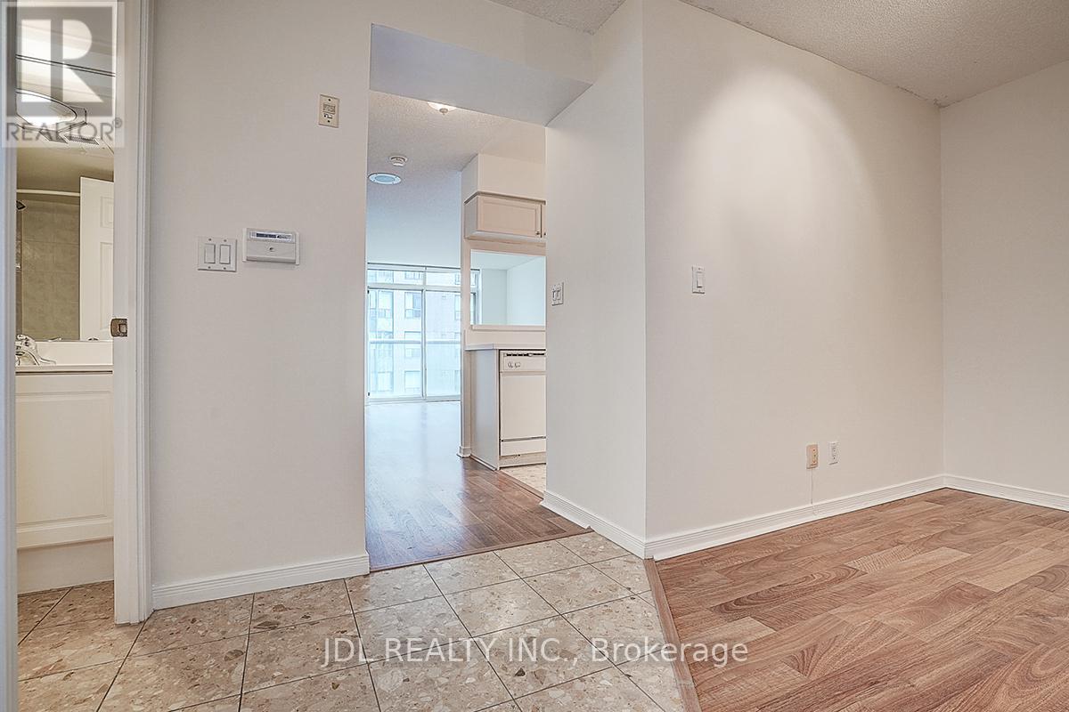 823 - 109 Front Street E, Toronto, Ontario  M5A 4P7 - Photo 12 - C12433466