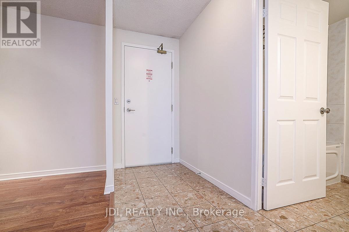 823 - 109 Front Street E, Toronto, Ontario  M5A 4P7 - Photo 6 - C12433466
