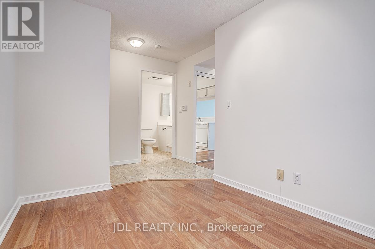 823 - 109 Front Street E, Toronto, Ontario  M5A 4P7 - Photo 9 - C12433466