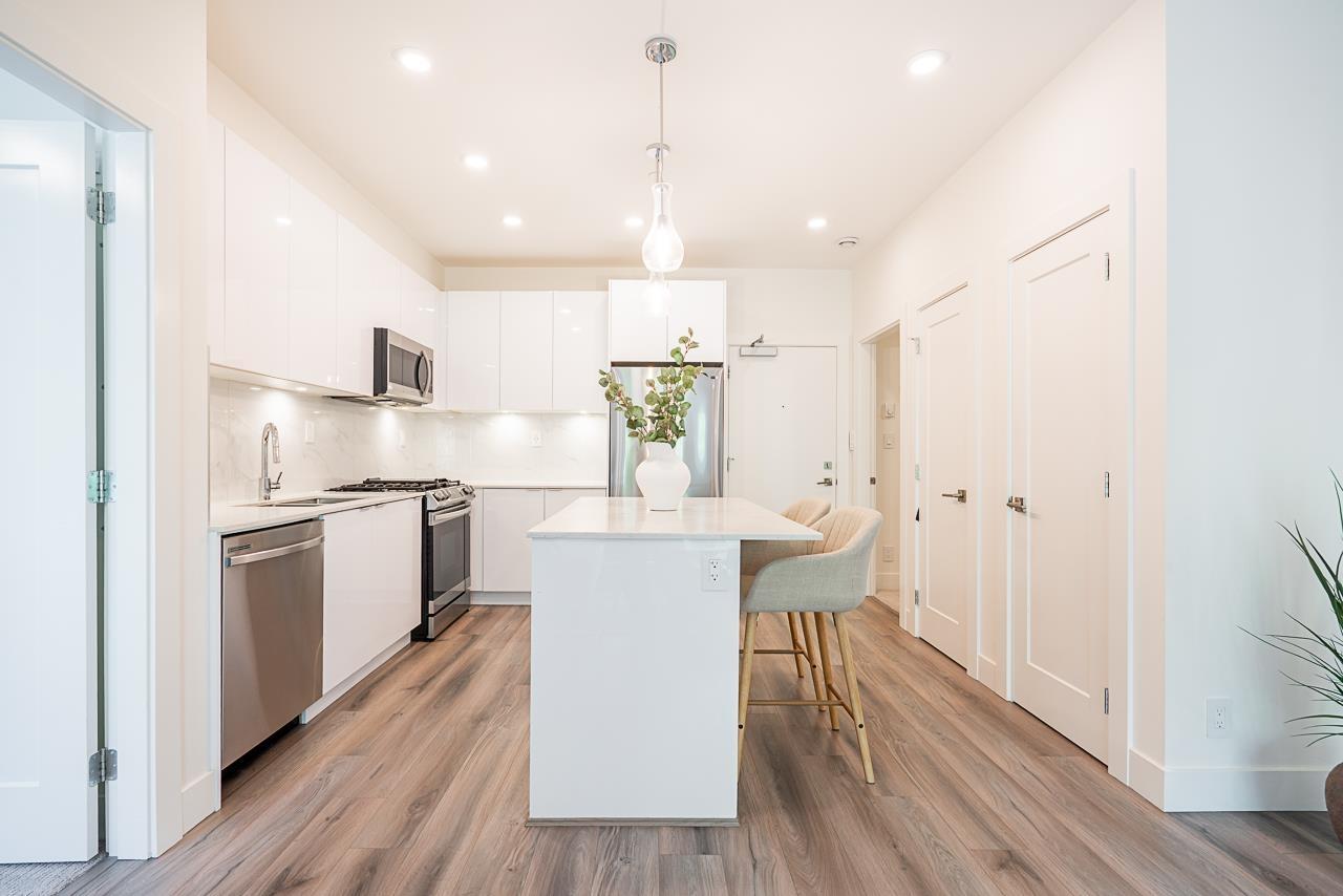 B311 8447 202 Street, Langley, British Columbia  V2Y 2B7 - Photo 6 - R3053563