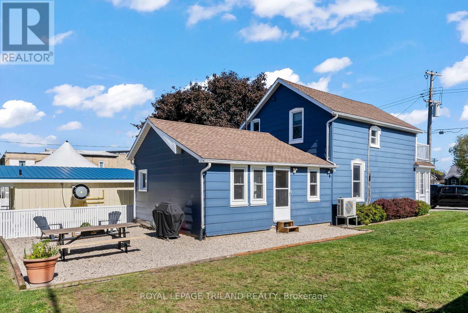 71 Huron Street, Huron-Kinloss, Ontario  N0G 2R0 - Photo 28 - X12422954