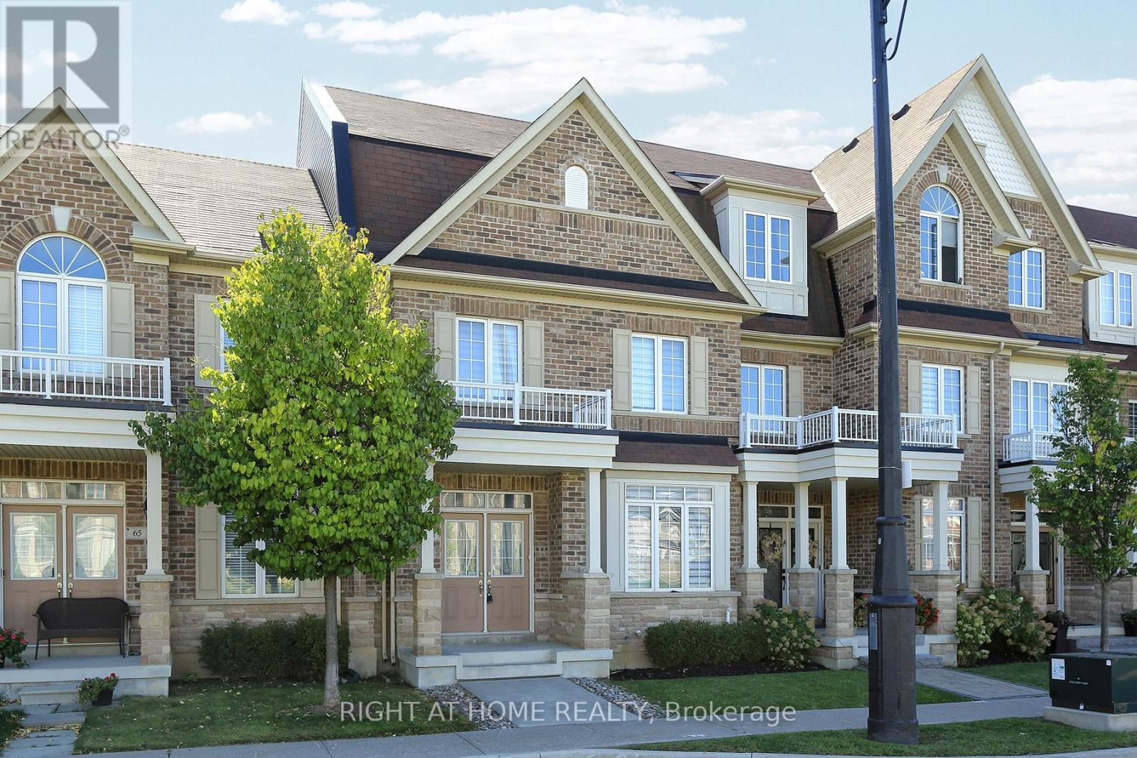 63 EAST'S CORNER BOULEVARD, Vaughan, Ontario
