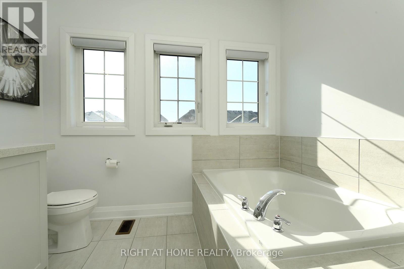 63 East's Corner Boulevard, Vaughan, Ontario  L4H 3Z7 - Photo 27 - N12433467