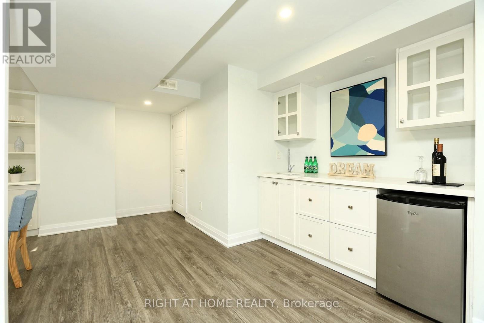 63 East's Corner Boulevard, Vaughan, Ontario  L4H 3Z7 - Photo 36 - N12433467