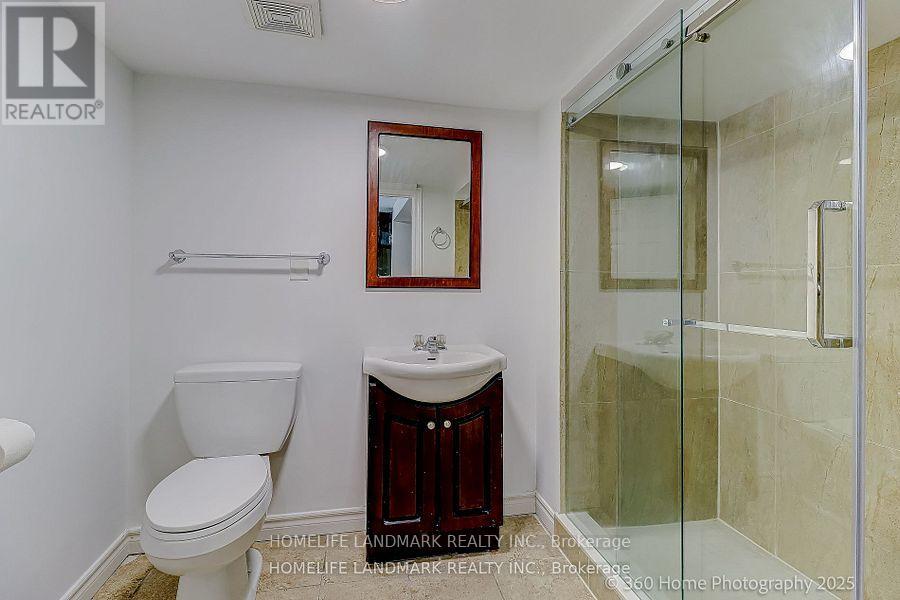 30 Misty Moor Drive, Richmond Hill, Ontario  L4C 6R1 - Photo 31 - N12433474