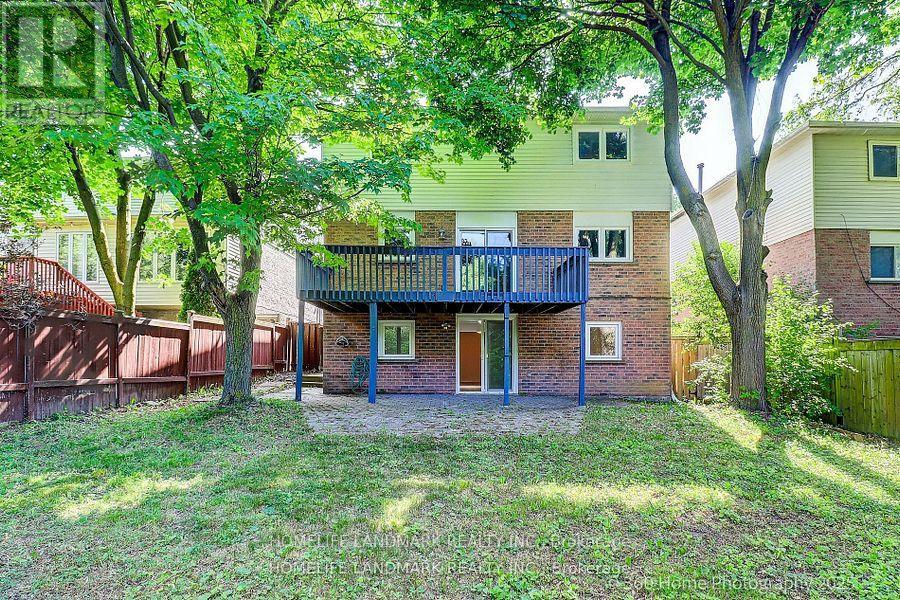30 Misty Moor Drive, Richmond Hill, Ontario  L4C 6R1 - Photo 9 - N12433474