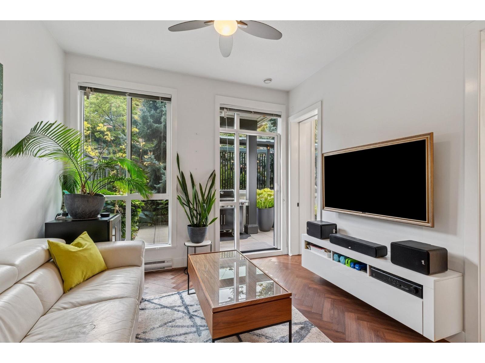 104 14968 101a Avenue, Surrey, British Columbia  V3R 0E8 - Photo 1 - R3053351