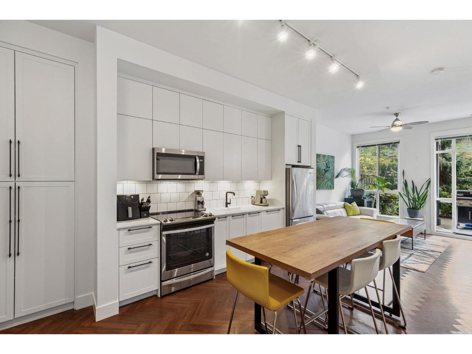 104 14968 101a Avenue, Surrey, British Columbia  V3R 0E8 - Photo 13 - R3053351