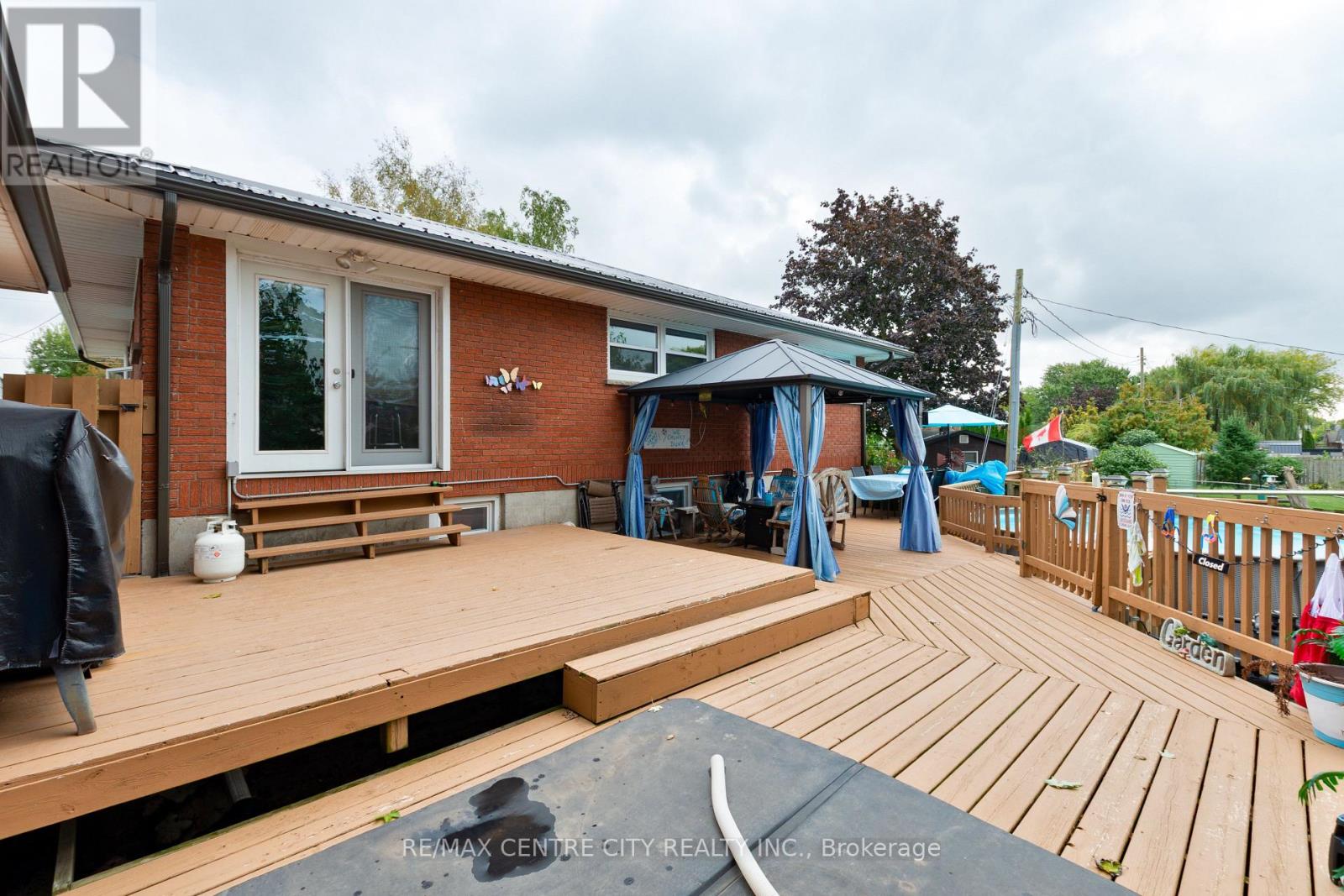 168 Fairview Avenue, St. Thomas, Ontario  N5R 4Y1 - Photo 31 - X12433483
