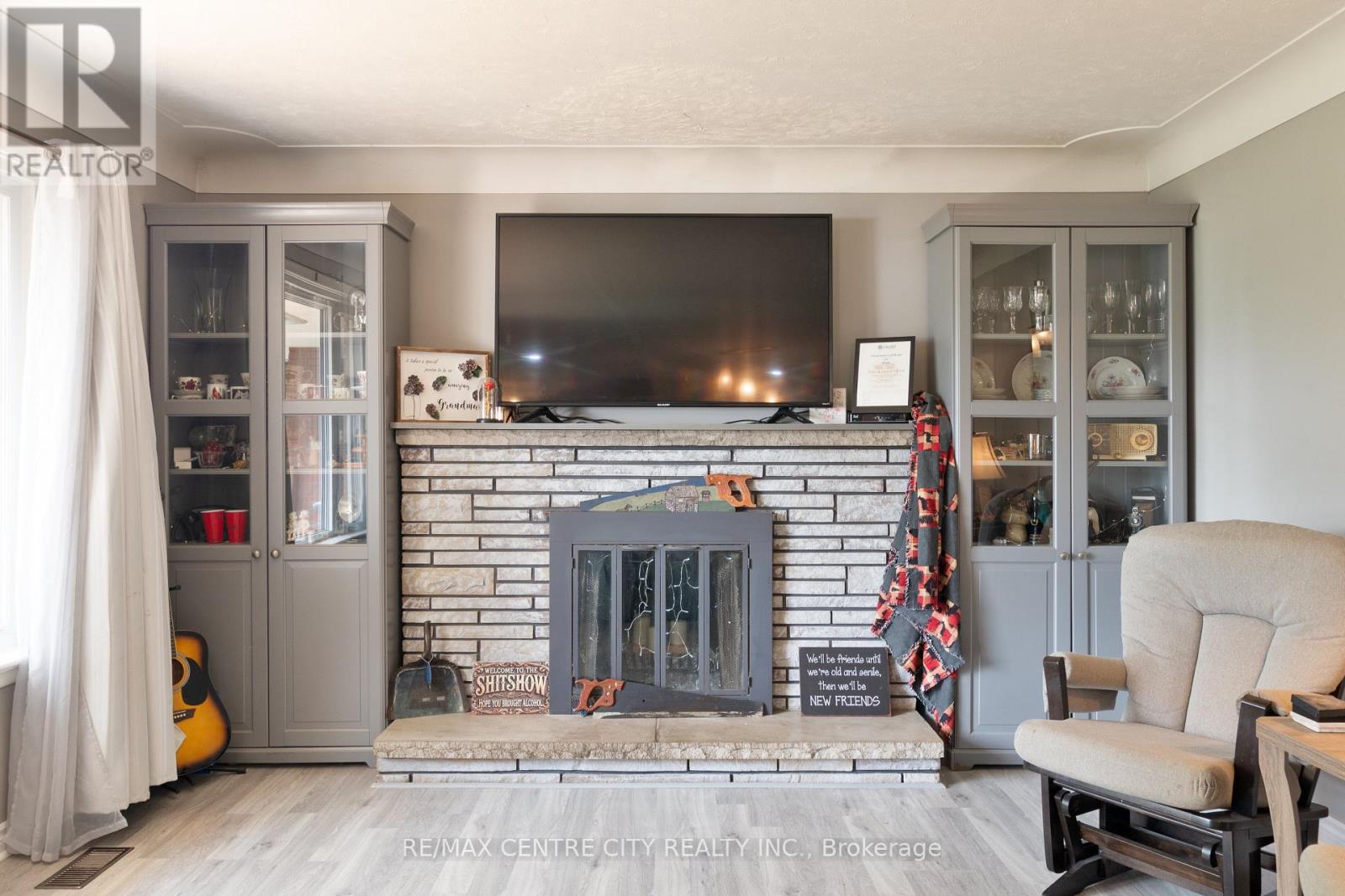 168 Fairview Avenue, St. Thomas, Ontario  N5R 4Y1 - Photo 7 - X12433483