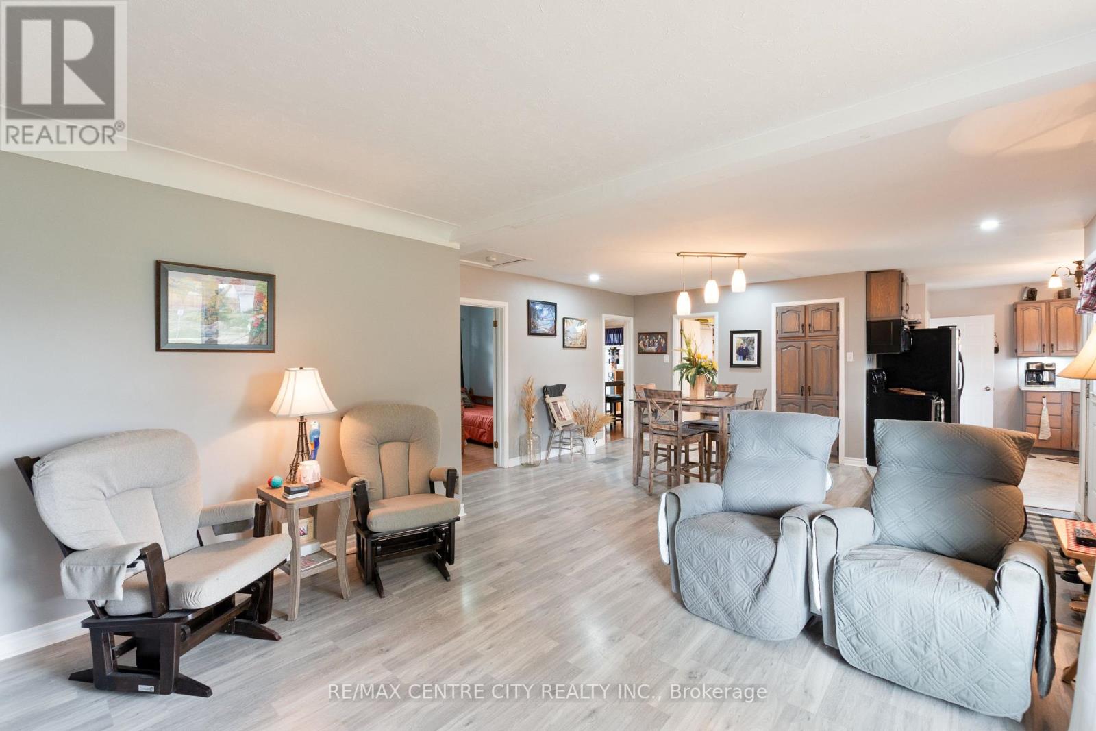 168 Fairview Avenue, St. Thomas, Ontario  N5R 4Y1 - Photo 8 - X12433483