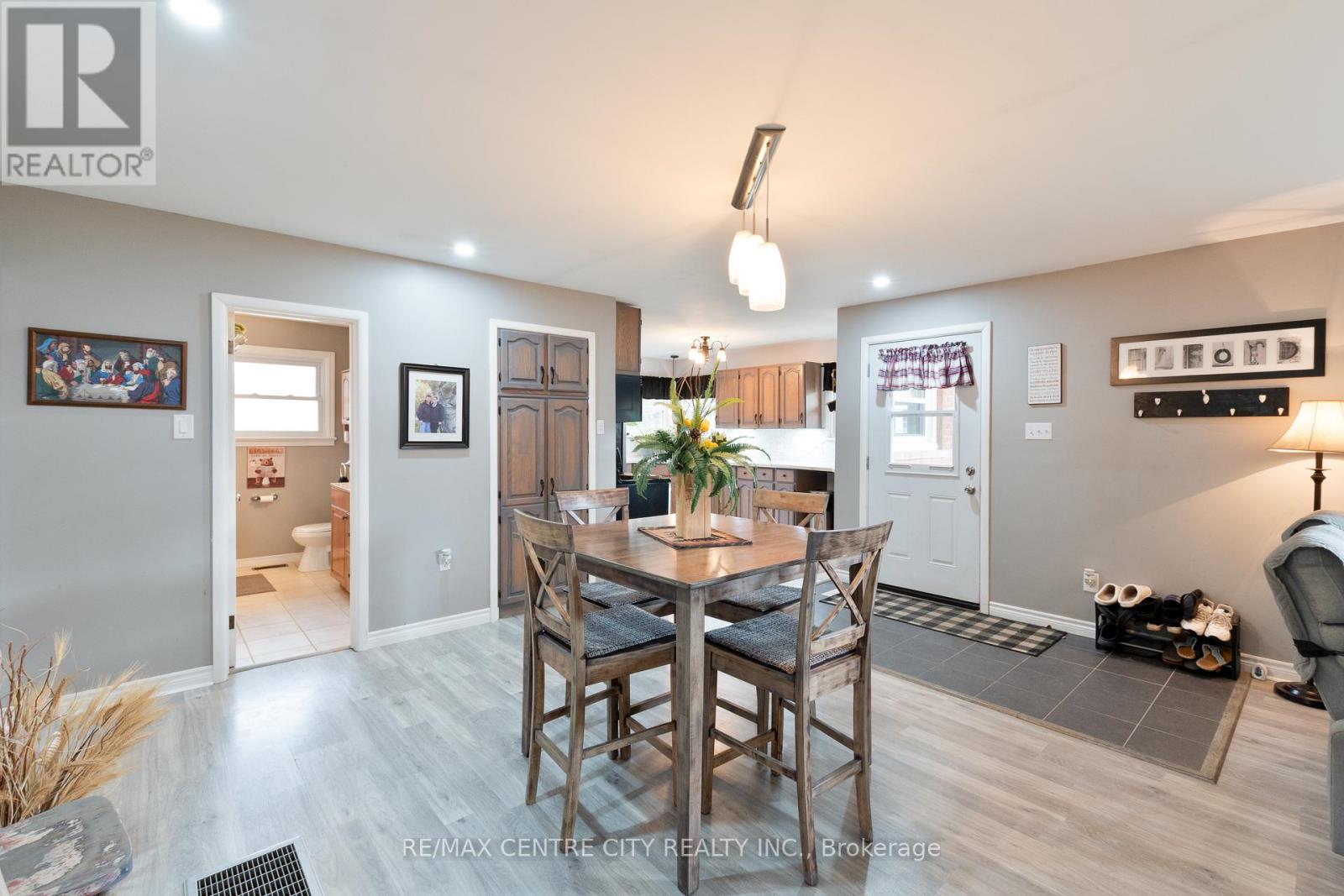 168 Fairview Avenue, St. Thomas, Ontario  N5R 4Y1 - Photo 9 - X12433483