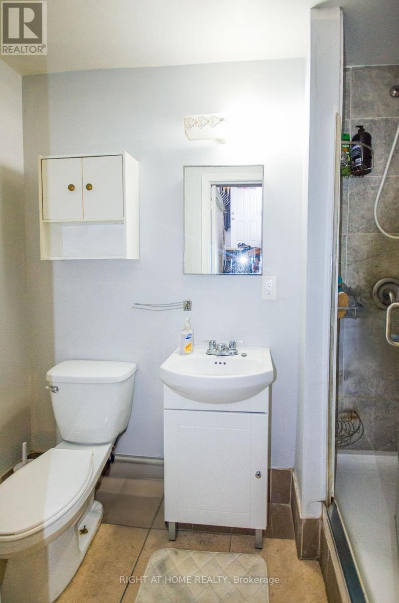 53 - 2640 Draper Avenue, Ottawa, Ontario  K2H 8V3 - Photo 4 - X12433479