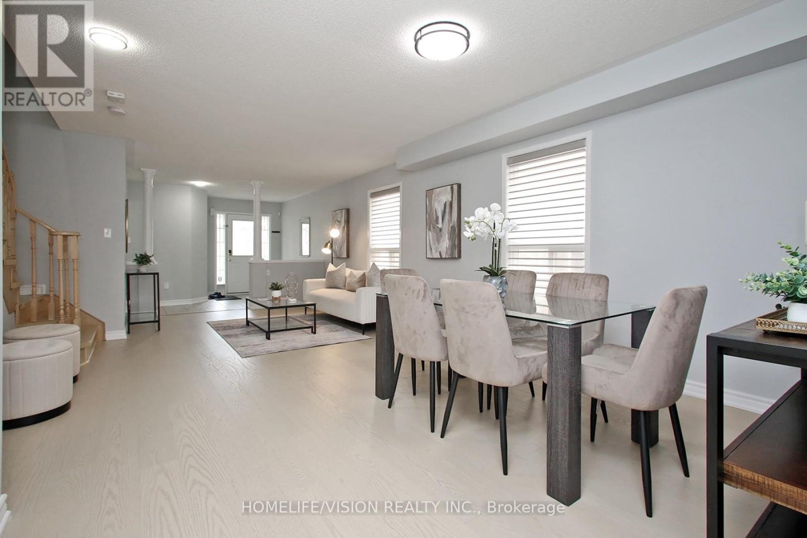 3810 Foxborough Trail, Mississauga, Ontario  L5N 7W4 - Photo 17 - W12433470