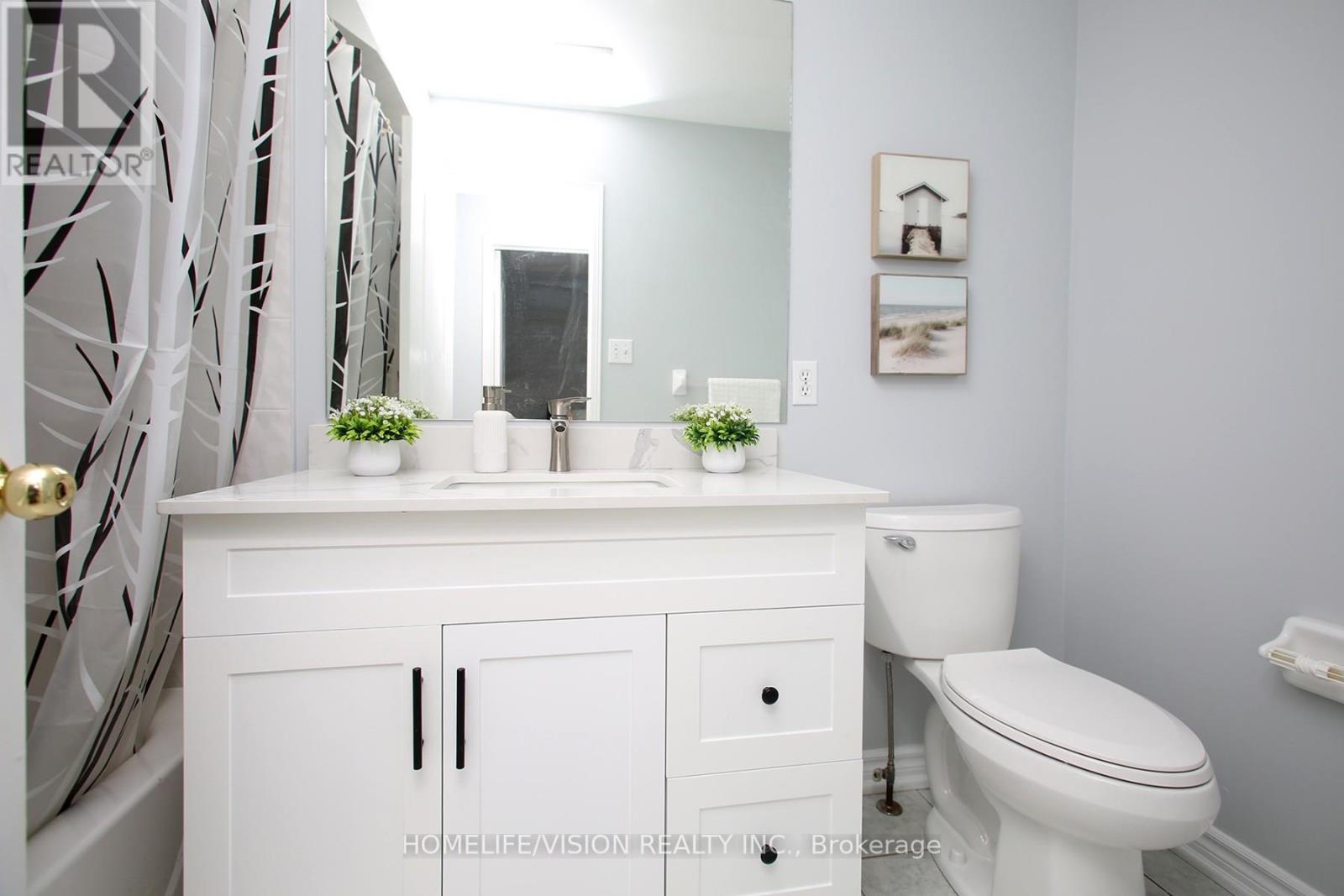 3810 Foxborough Trail, Mississauga, Ontario  L5N 7W4 - Photo 29 - W12433470