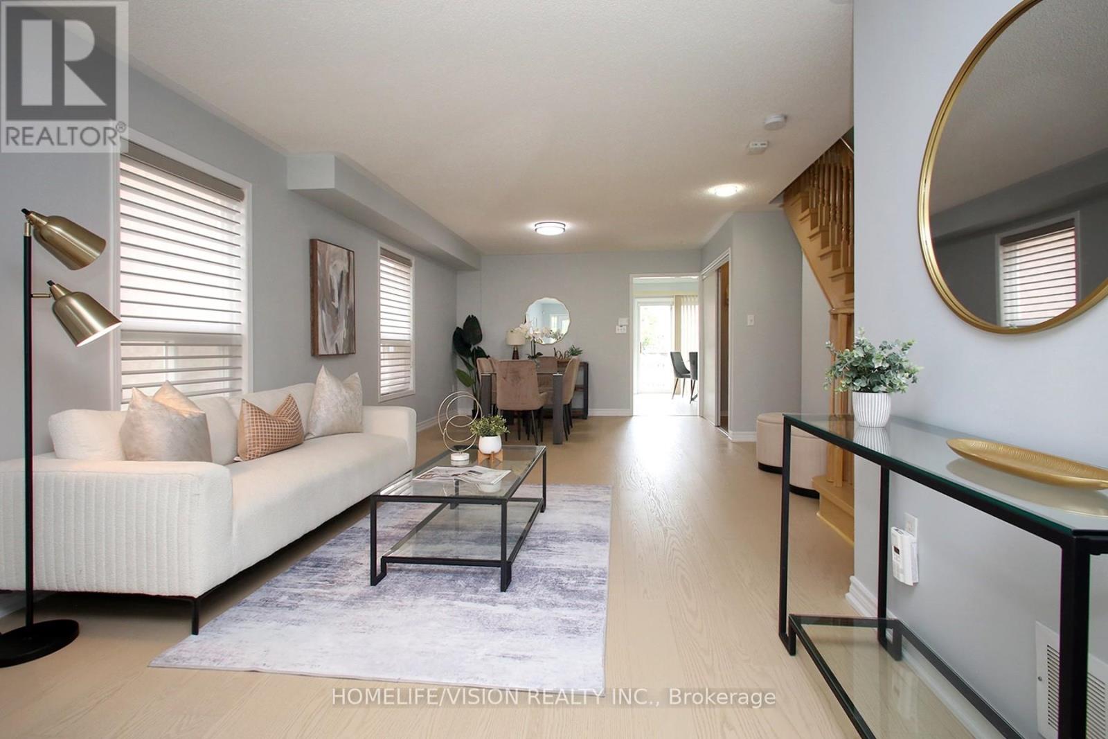 3810 Foxborough Trail, Mississauga, Ontario  L5N 7W4 - Photo 7 - W12433470