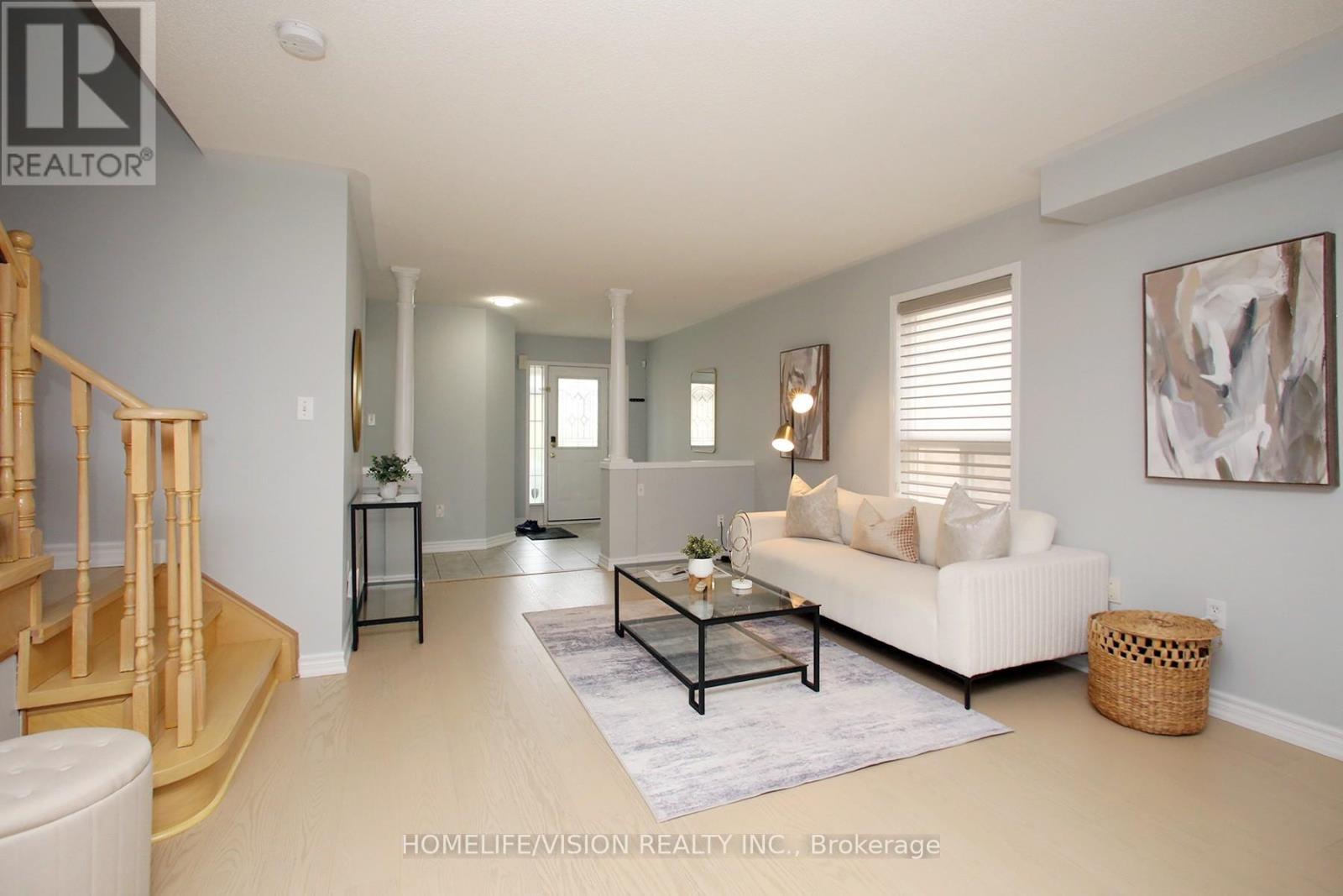 3810 Foxborough Trail, Mississauga, Ontario  L5N 7W4 - Photo 8 - W12433470