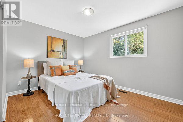 95 Greenbriar Road, Brampton, Ontario  L6S 2A4 - Photo 22 - W12433476
