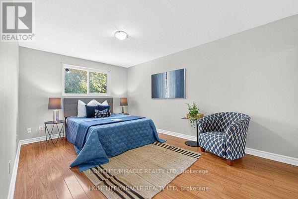 95 Greenbriar Road, Brampton, Ontario  L6S 2A4 - Photo 25 - W12433476