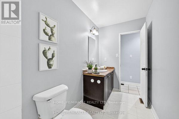 95 Greenbriar Road, Brampton, Ontario  L6S 2A4 - Photo 31 - W12433476