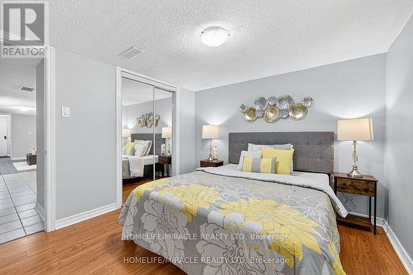 95 Greenbriar Road, Brampton, Ontario  L6S 2A4 - Photo 42 - W12433476