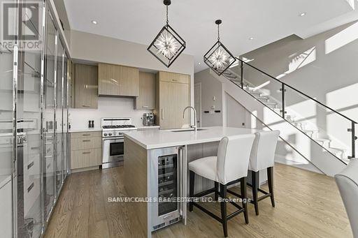 3772 Mangusta Court, Innisfil, Ontario  L9S 0L9 - Photo 15 - N12433403
