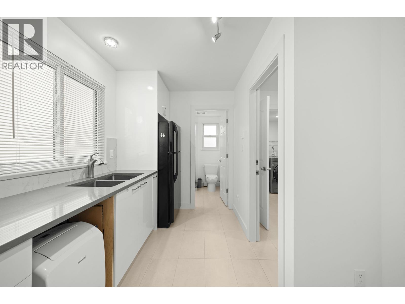 4398 Hurst Street, Burnaby, British Columbia  V5J 1M9 - Photo 24 - R3053553