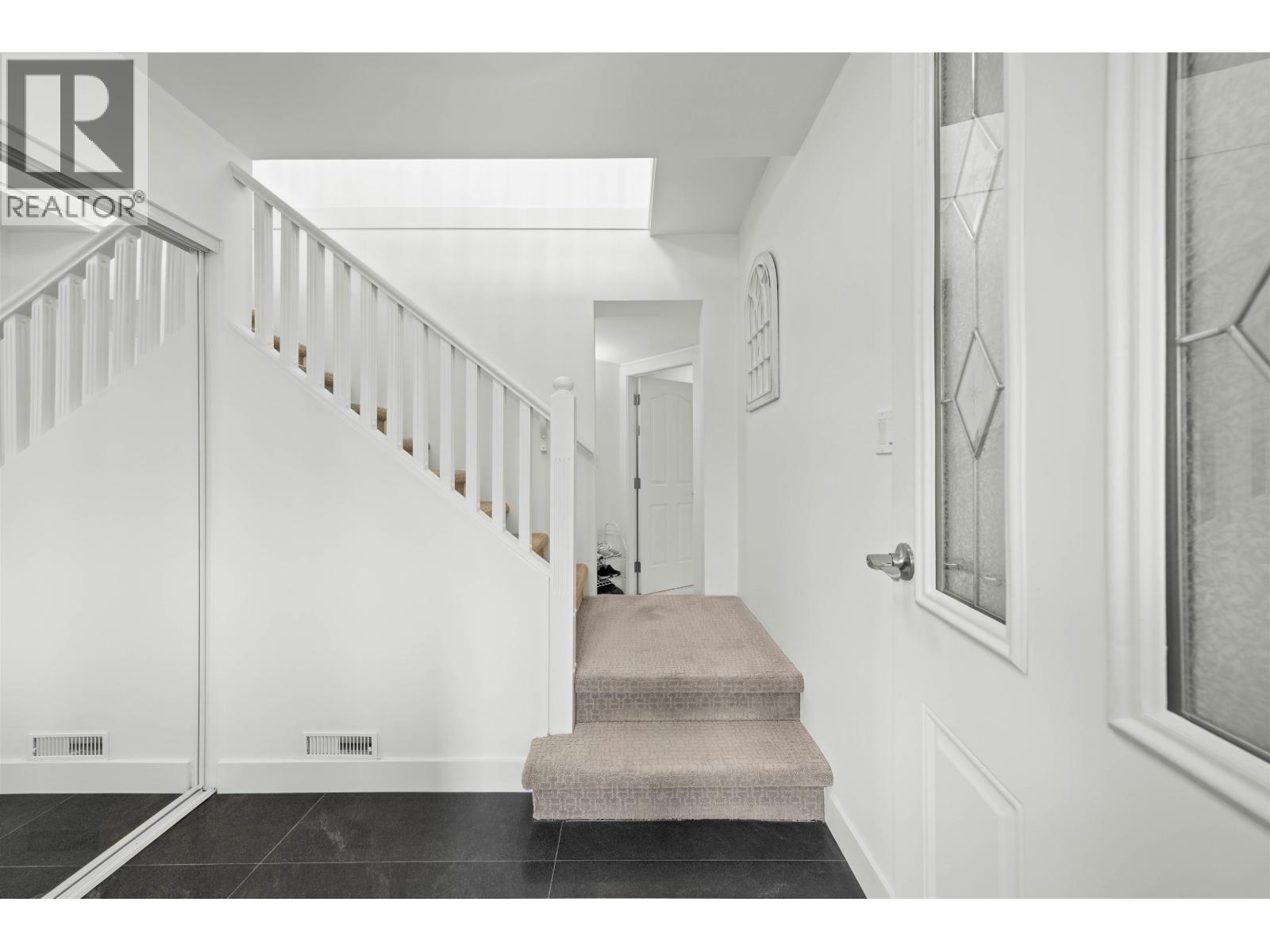 4398 Hurst Street, Burnaby, British Columbia  V5J 1M9 - Photo 28 - R3053553