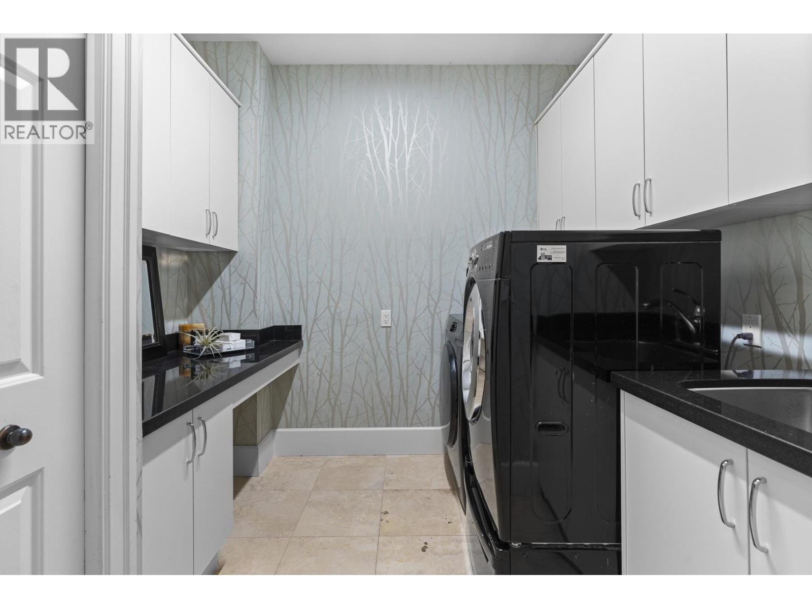4882 Vista Place, West Vancouver, British Columbia  V7W 3E7 - Photo 36 - R3053557