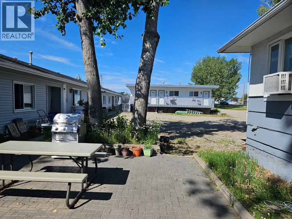 115 2 Street Se, Vulcan, Alberta  T0L 2B0 - Photo 1 - A2154711