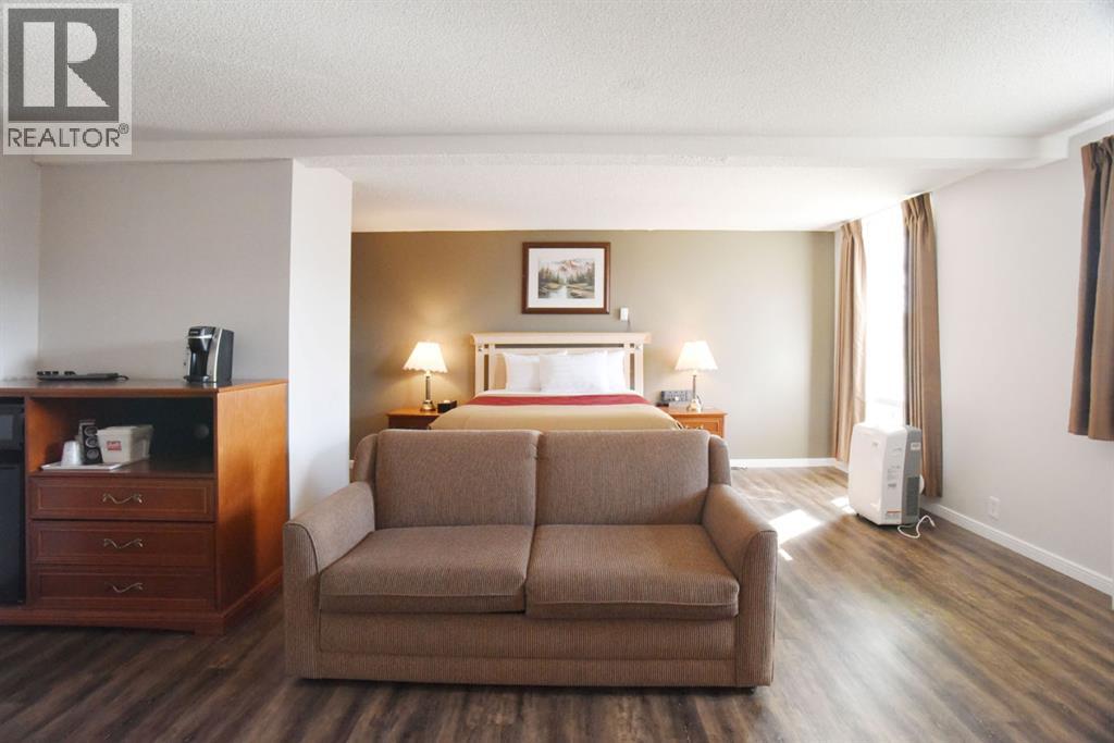 392 Centre Street, Drumheller, Alberta  T0J 0Y0 - Photo 18 - A2168094