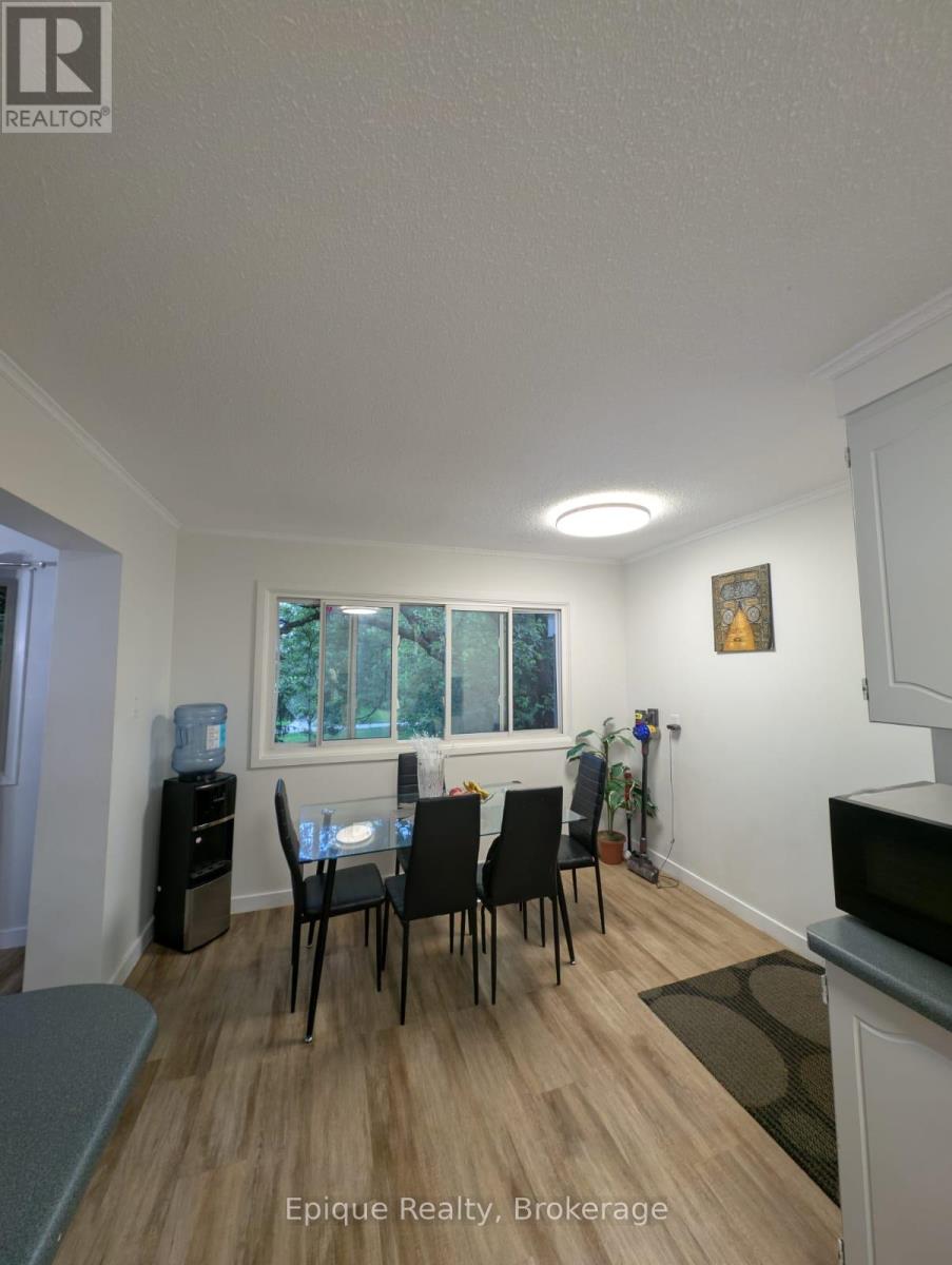 9 - 30 Green Valley Drive, Kitchener, Ontario  N2P 1G8 - Photo 3 - X12433471
