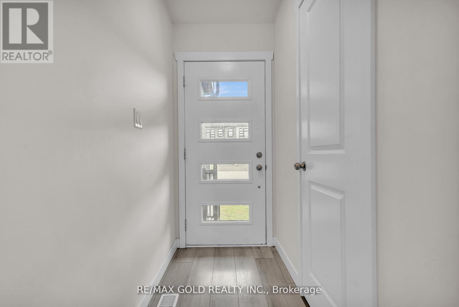 50 Wilkinson Avenue, Cambridge, Ontario  N1S 0C5 - Photo 14 - X12433475