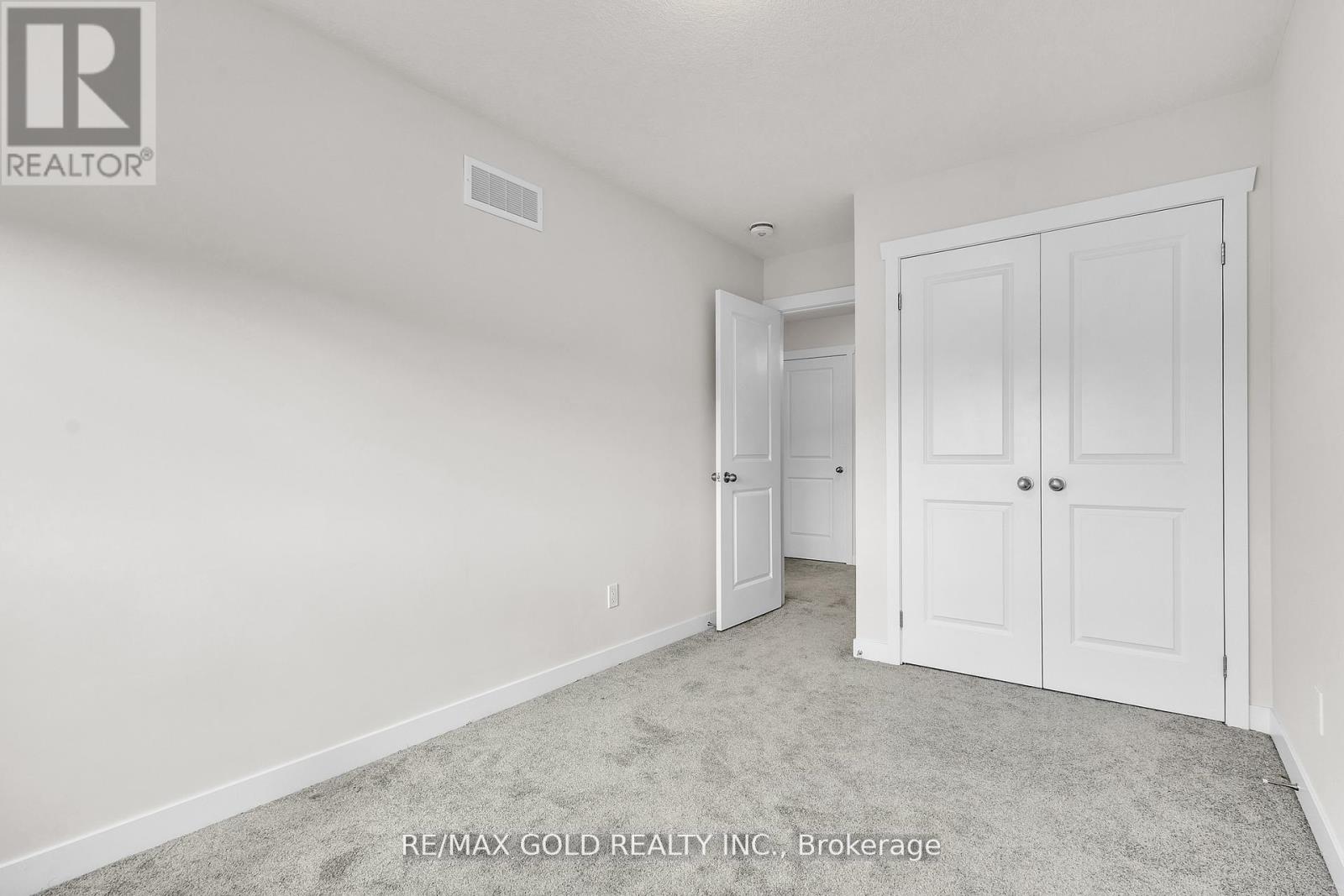 50 Wilkinson Avenue, Cambridge, Ontario  N1S 0C5 - Photo 37 - X12433475