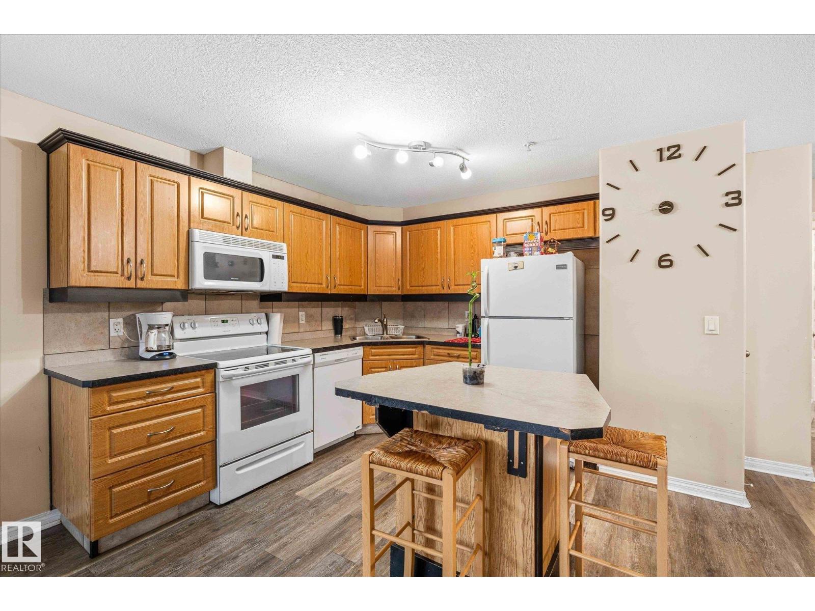 #112 9945 167 St Nw, Edmonton, Alberta  T5P 0K5 - Photo 20 - E4460033
